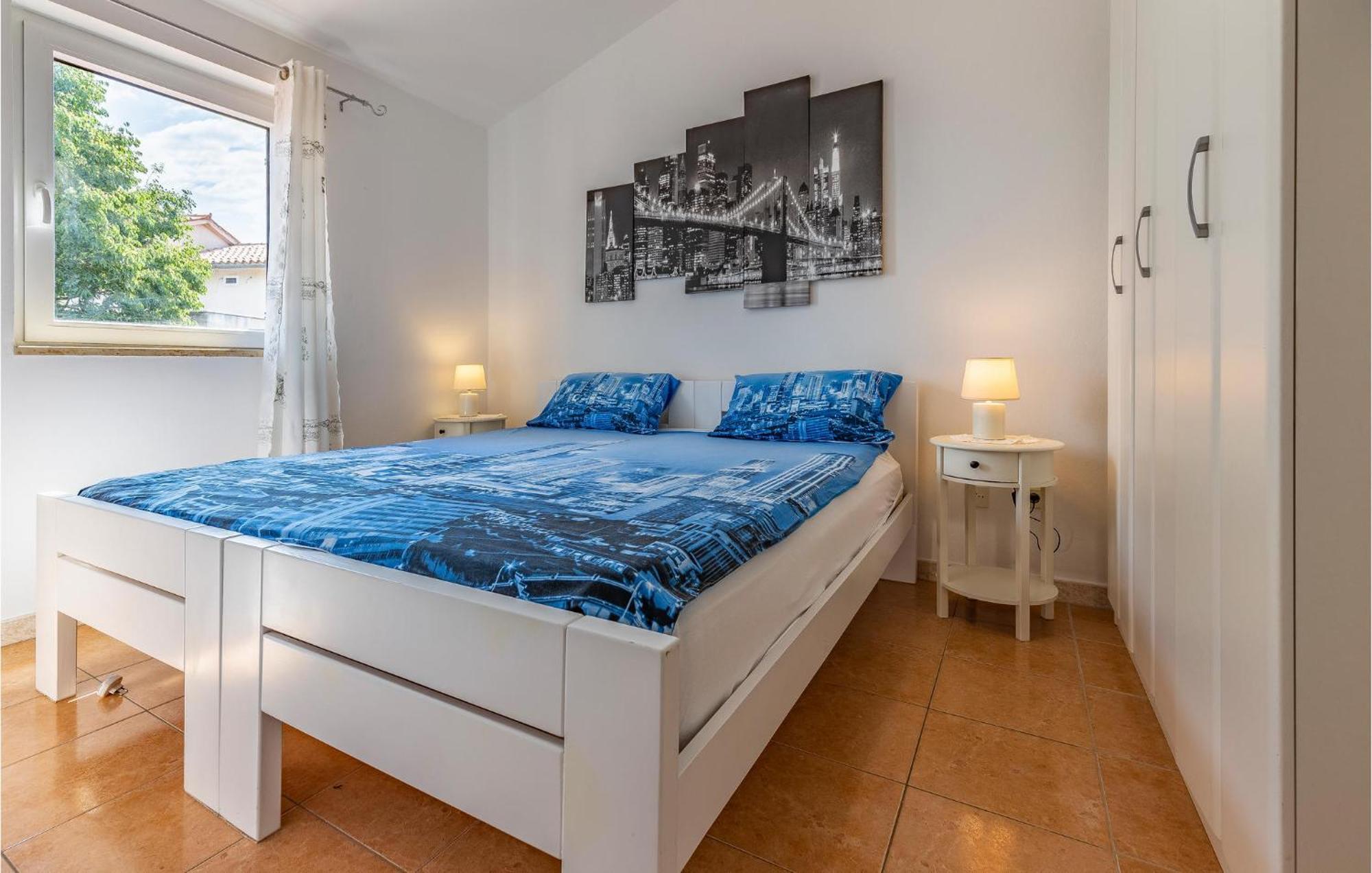 2 Bedroom Beautiful Apartment In Premantura Luaran gambar